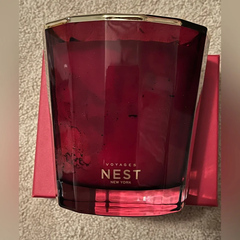 Nest Winter Soirée candle